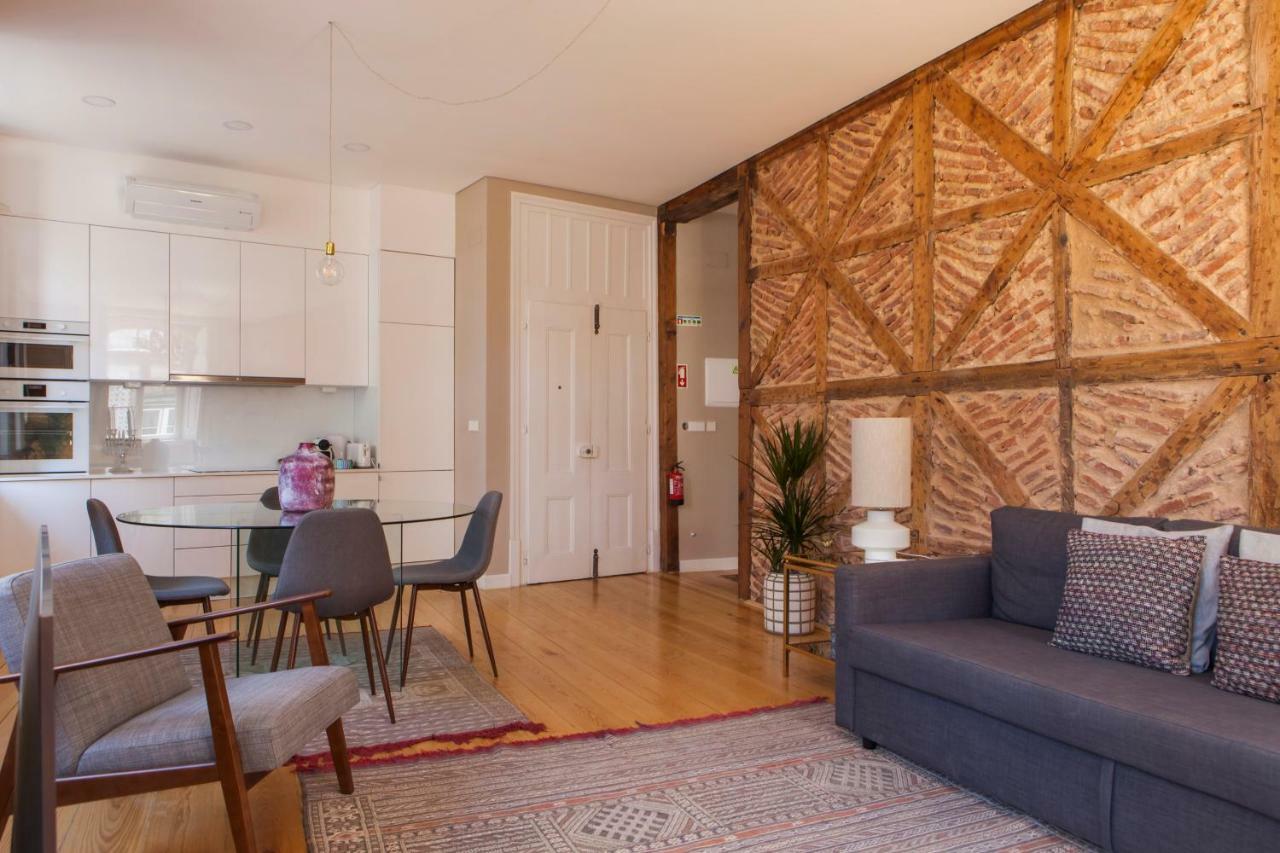 Alfama Baixa Spacious And Bright Apartment Blends The Historic And The Contemporary 2 Bedrs & 2 Bathrs Ac 18Th Century Building Lisboa Dış mekan fotoğraf